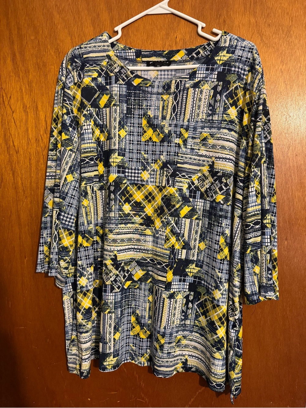 Women's Geometric Patchwork Print Long-Sleeve Blouse in Navy & Yellow